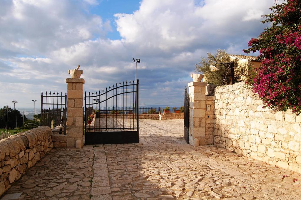 Agriturismo Tenuta Margitello Comiso Kültér fotó