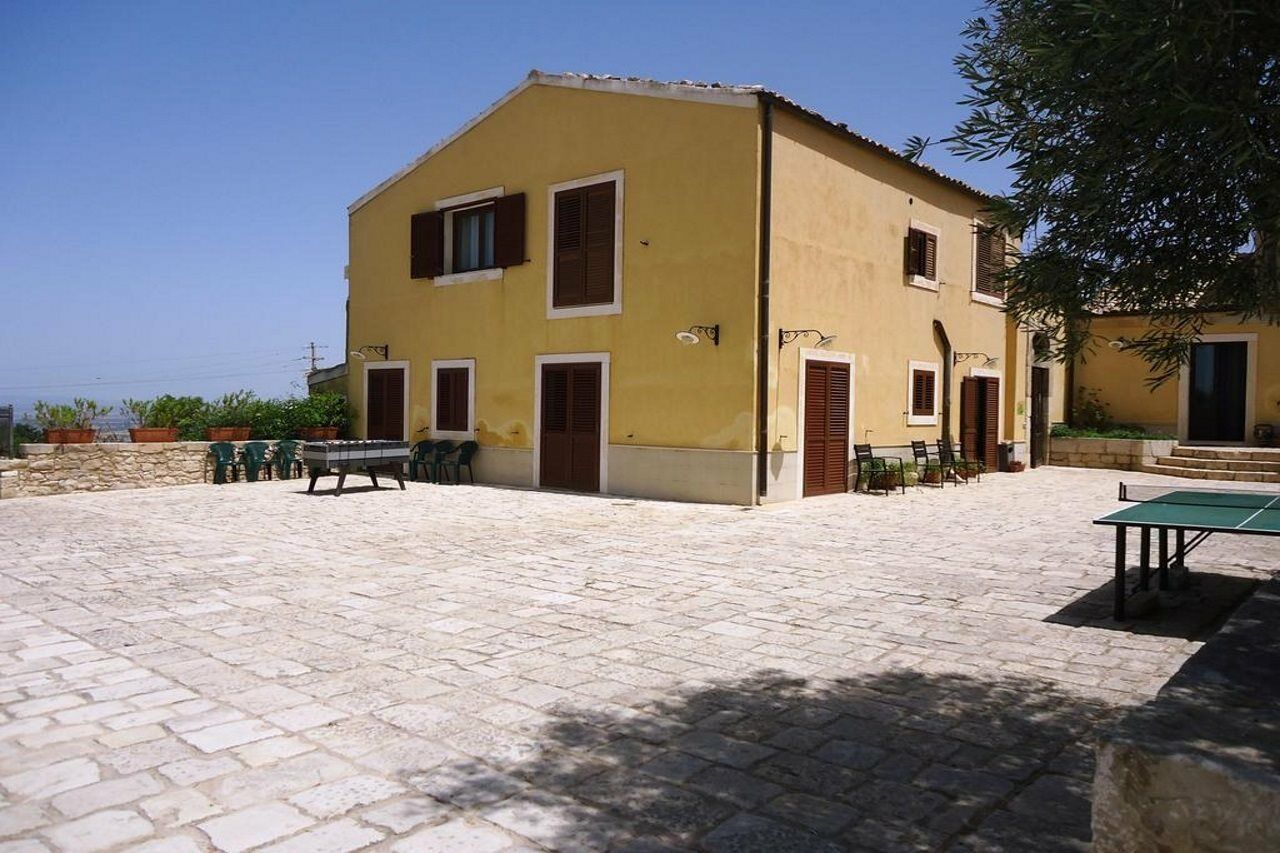 Agriturismo Tenuta Margitello Comiso Kültér fotó