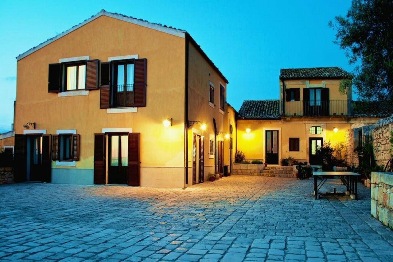 Agriturismo Tenuta Margitello Comiso Kültér fotó